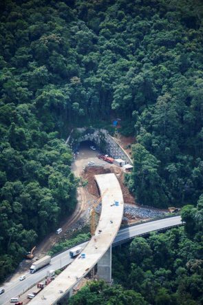 Brazil’s Serra do Cafezal Highway
