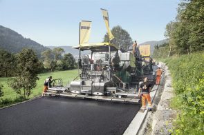 VÖGELE paving machine